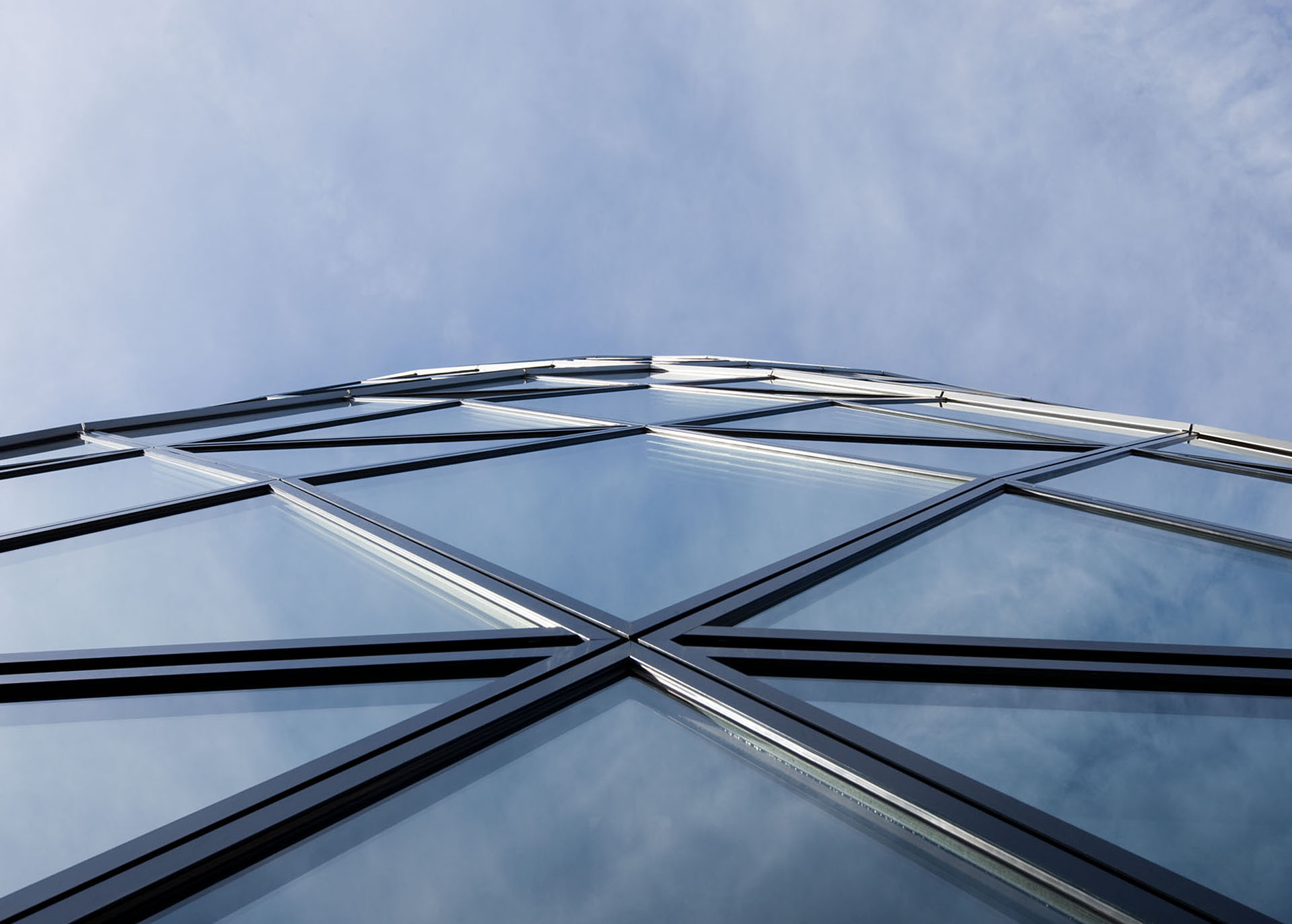 London Swiss Re Tower