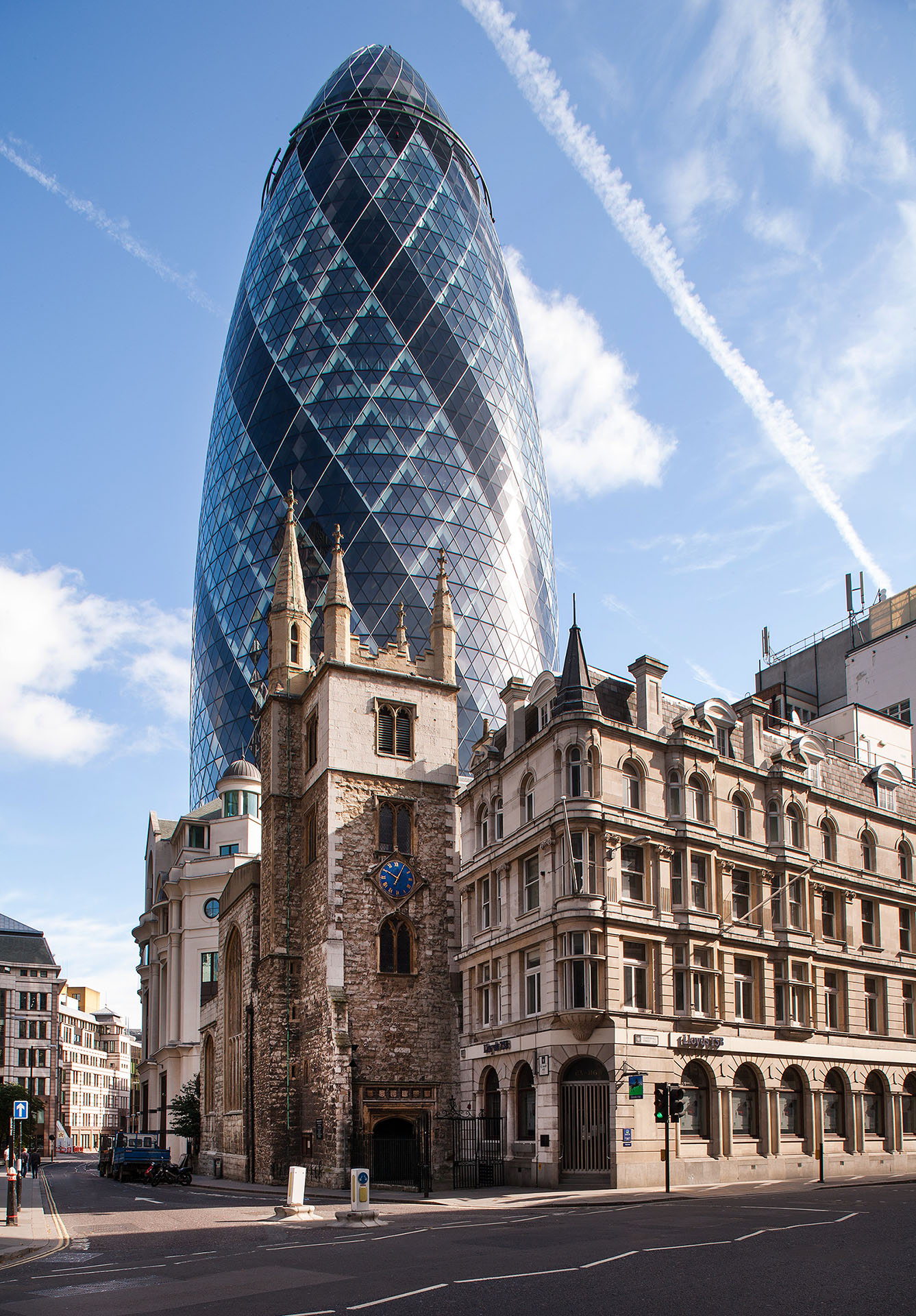 London Swiss Re Tower